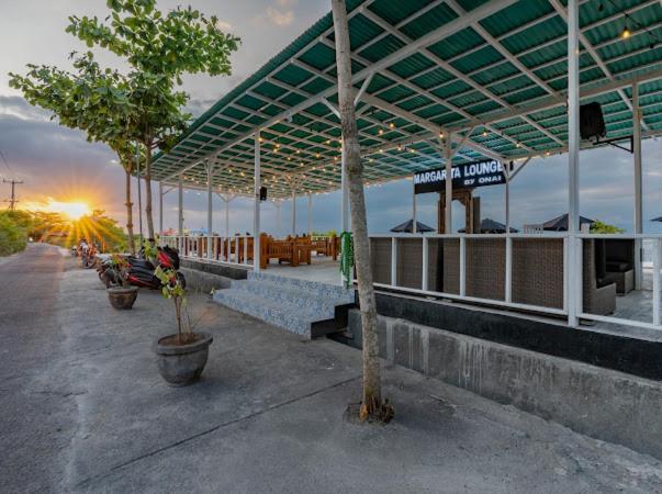 Nusa Indah Onai Hotel Lembongan Esterno foto